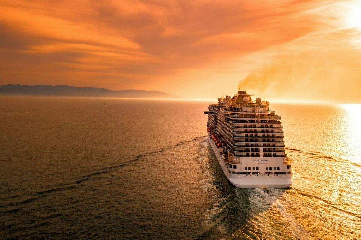 sunset cruise <br>